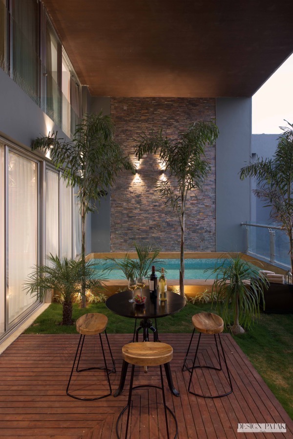 Kyraa studio - Sanghani residence