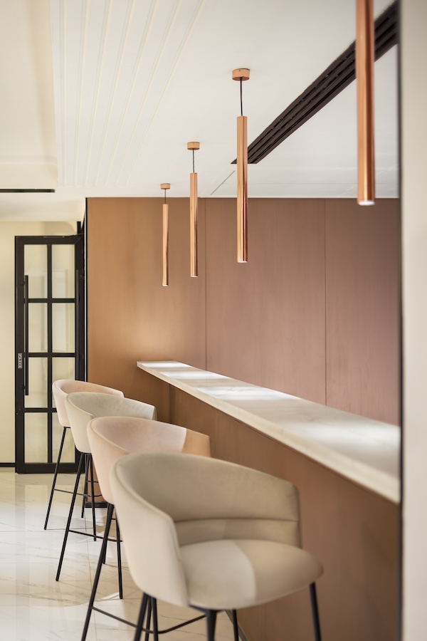 Elegant-Minimalism-Natural-Materials-And-Clean-Forms-A Light-filled-Clubhouse-in-Ghaziabad-Design-Pataki-08