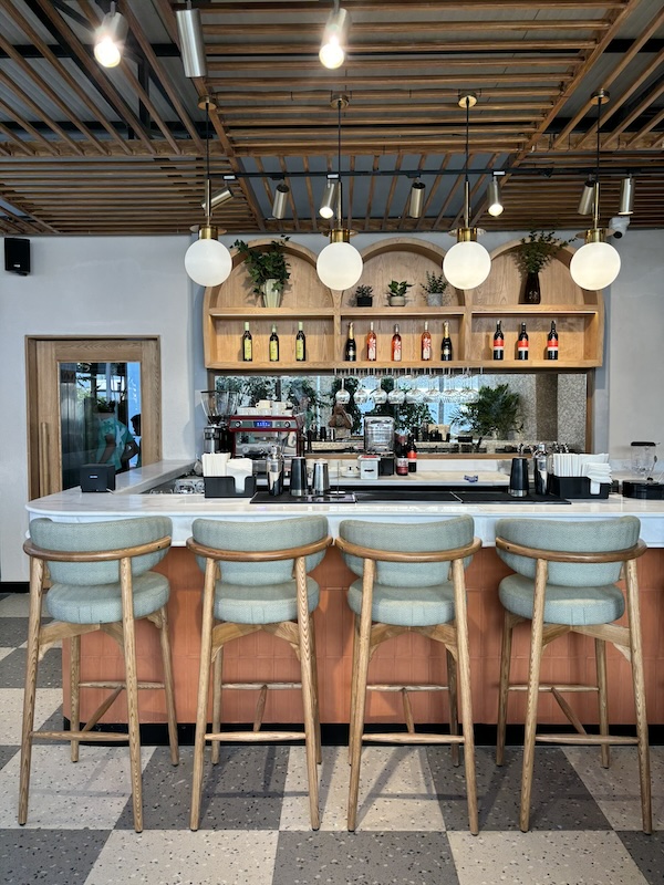 New-Restaurants-Bangalore-2024-A-Dreamy-Escape-Craft-Beers-Golf-Music-Inspired-Bars-And-Jamie-Oliver-Outpost-Design-Pataki-07