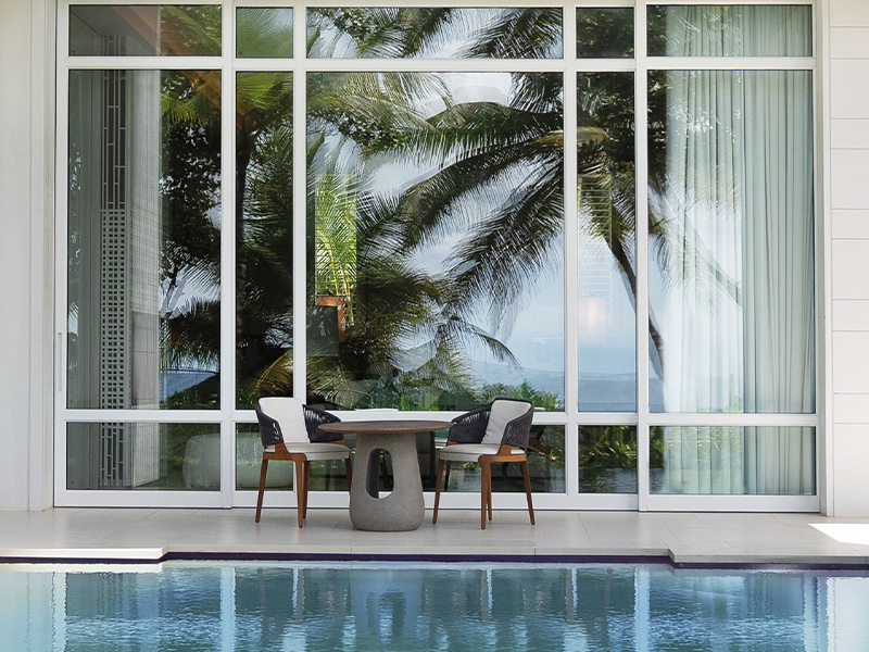 Each beach villa opens to a garden with a private pool and a pergola that seamlessly extent to the beach of Anse Intendance.(Image Credit: Cheval Blanc) 