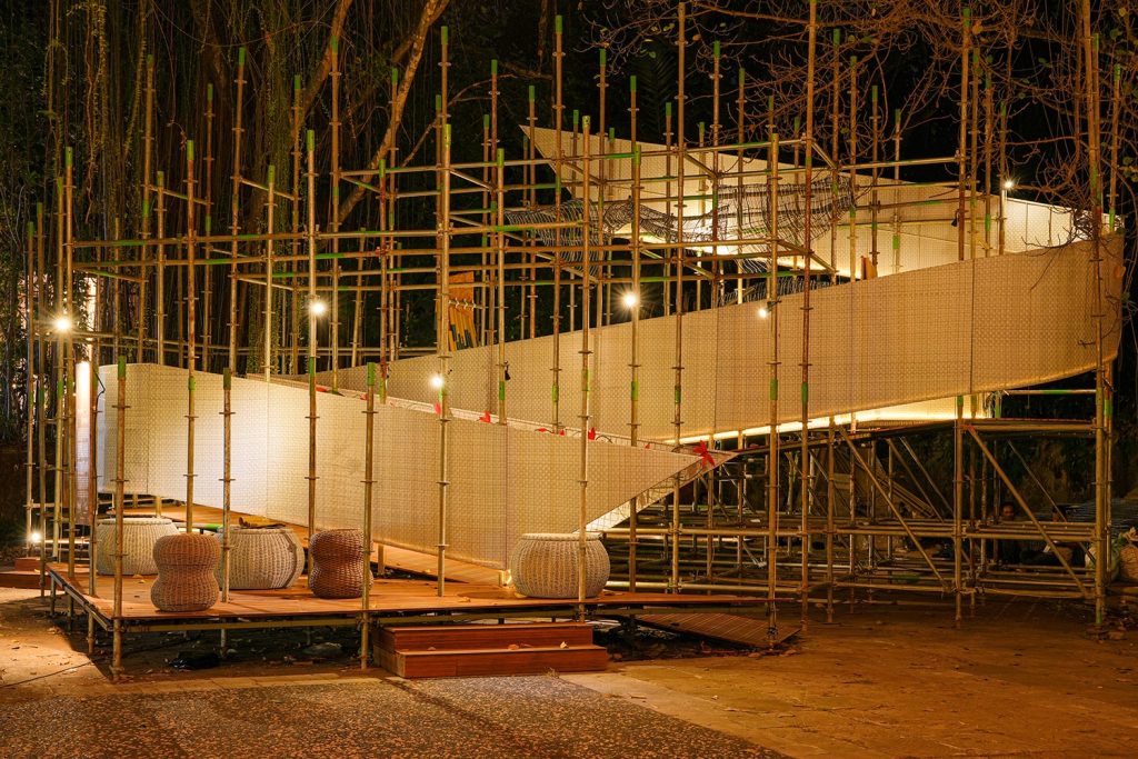 A collaborative installation by Viro x AT-LARS in Jia CURATED 2024, blending innovative materials with sculptural design. (Image Credits: C Gunawan Surya Saputra) 