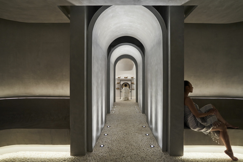 Housed in a stunning tiered structure, the LUX* Spa spans an entire floor with a hydrothermal bath and eight high-tech treatment rooms dedicated to facials and therapies, leading out to a serene outdoor relaxation garden and pool. (Image Credit: Tom Fallon) 
