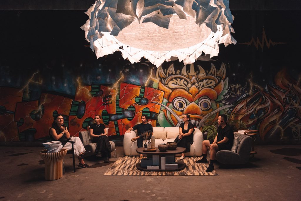 The ‘Kapuk Dome Light’ by ONG Cen Kuang is a homage to Buckminster Fuller’s geodesic dome, reinterpreted through the use of high-tech paper, and draws inspiration as everyday as the simple pleasure of a nap. (Image Credit: Priska Joanne) 