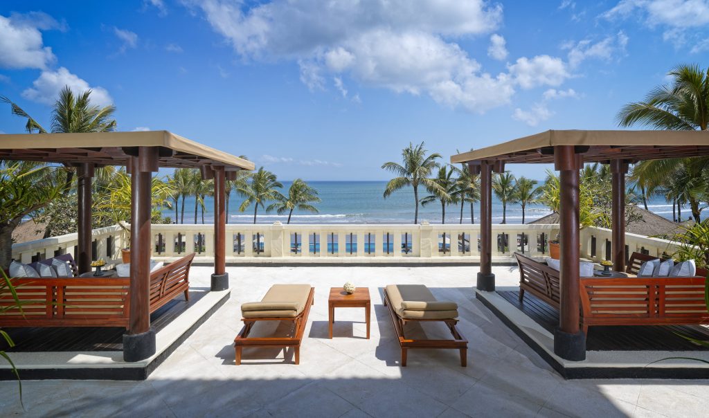 The view from a Legian Suite balcony offers sweeping vistas of the Indian Ocean. These are ideal for families or couples seeking space and seclusion. (Image Credit: The Legian Seminyak) 